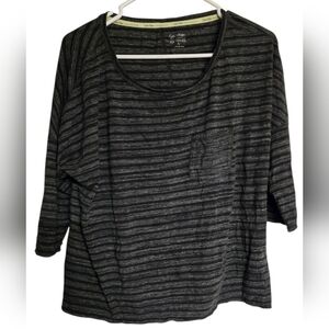 Calvin Klein Performance Gray 3/4 Sleeve Boxy T-Shirt Large